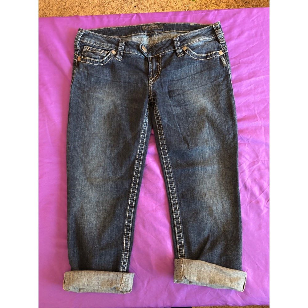 Silver Jeans Co Tuesday Low Rise Capris Dark Wash Contrast Stitch 16.5/ size 33